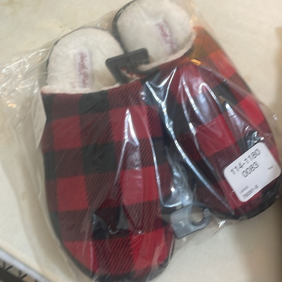 Unisex North Pole Trading Plaid Slippers - Picture 8 of 9